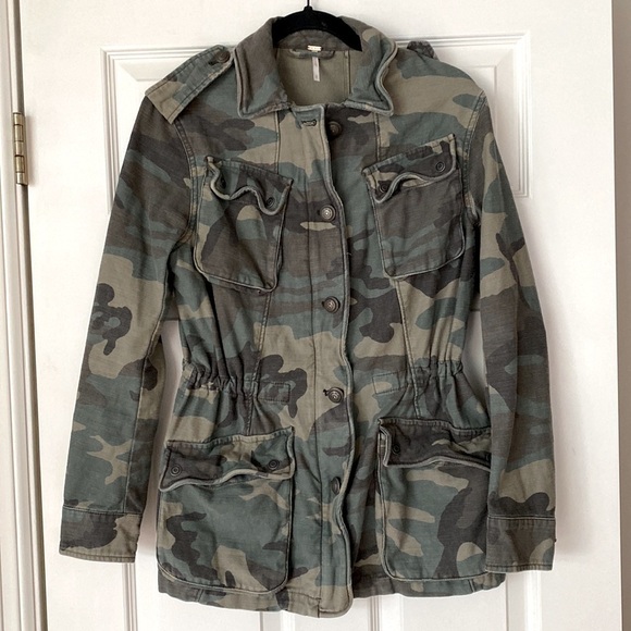 Free People Not Your Brother's Green Camo Print Surplus Jacket - Picture 3 of 5
